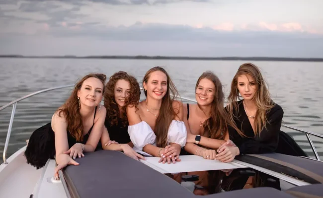 hen-party-girls-in-elegant-dresses-on-a-yacht-cel-2026-01-06-10-01-12-utc